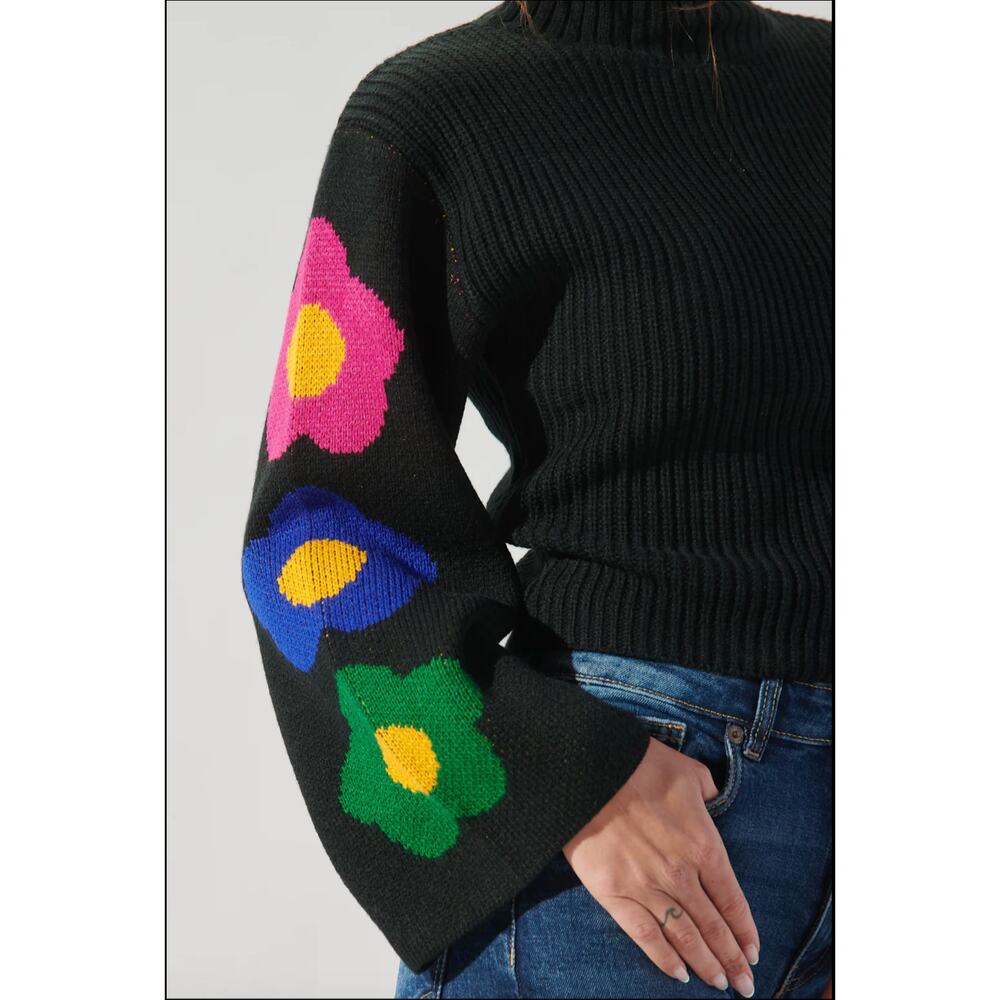 Sugarlips Honey Go Go Wide Sleeve Turtleneck Sweater Size L - Picture 4 of 6